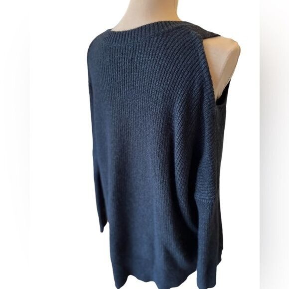 All Saints women’s sweater Size XS black wool alpaca blend Asymmetrical - Picture 2 of 12